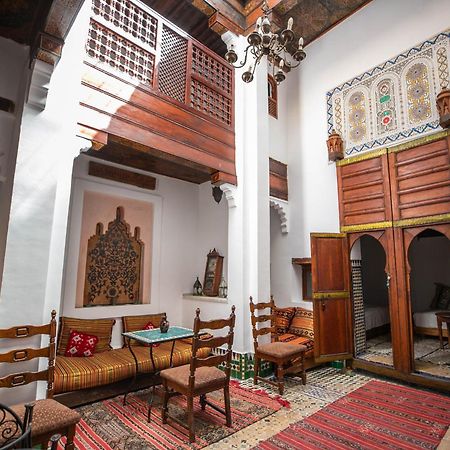 Dar Authentic Fes - Familly Hosting Bed & Breakfast Exterior photo