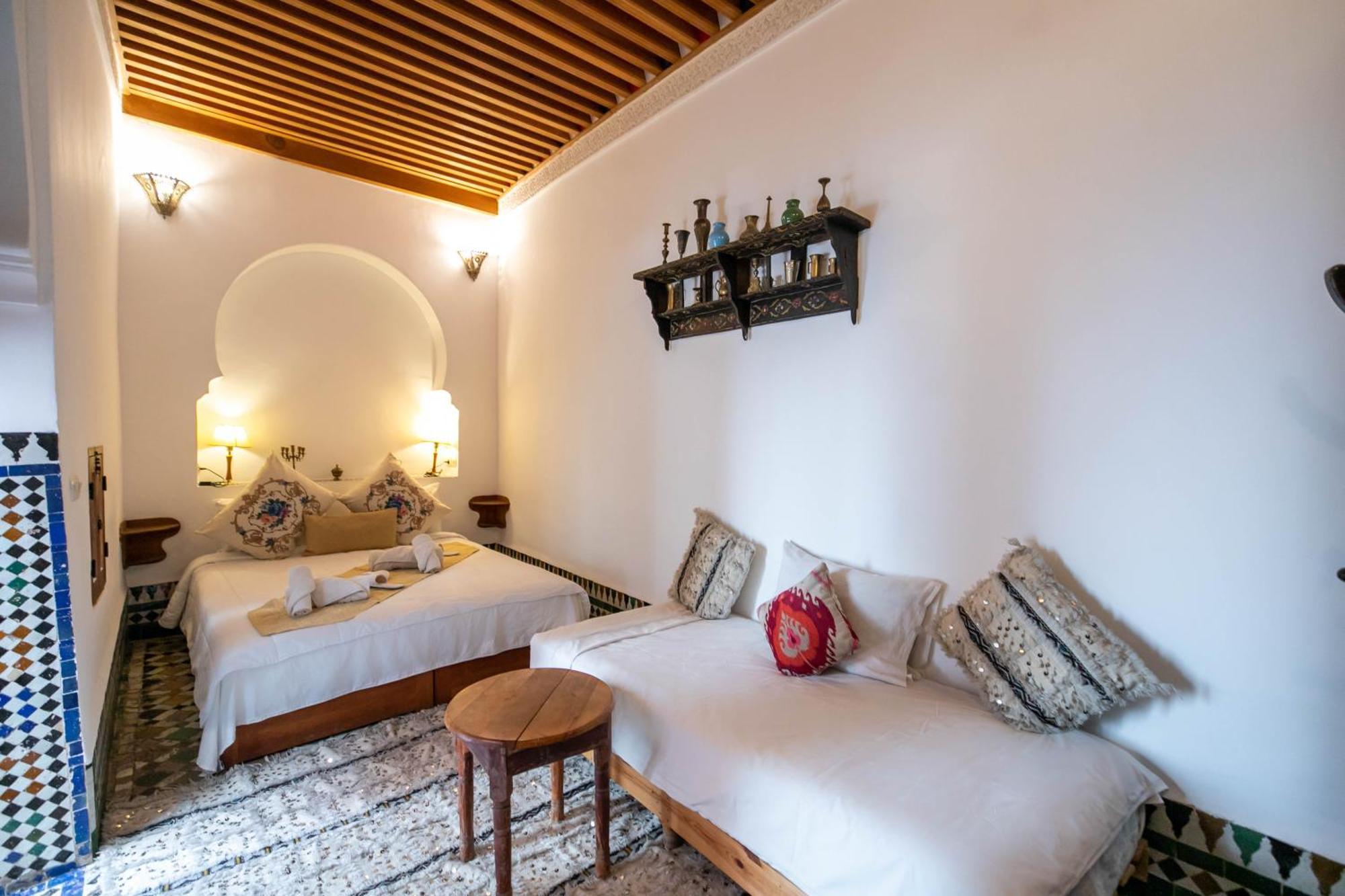 Dar Authentic Fes - Familly Hosting Bed & Breakfast Exterior photo