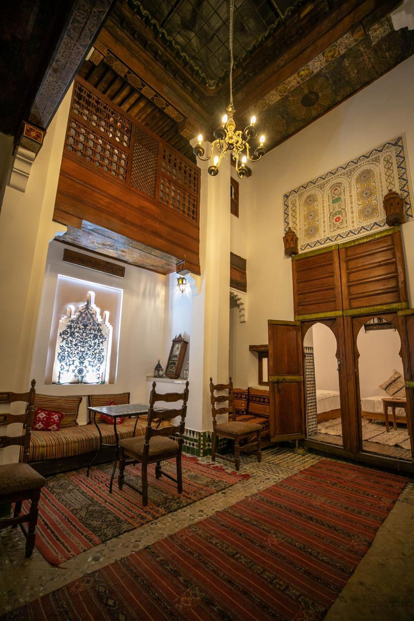 Dar Authentic Fes - Familly Hosting Bed & Breakfast Exterior photo