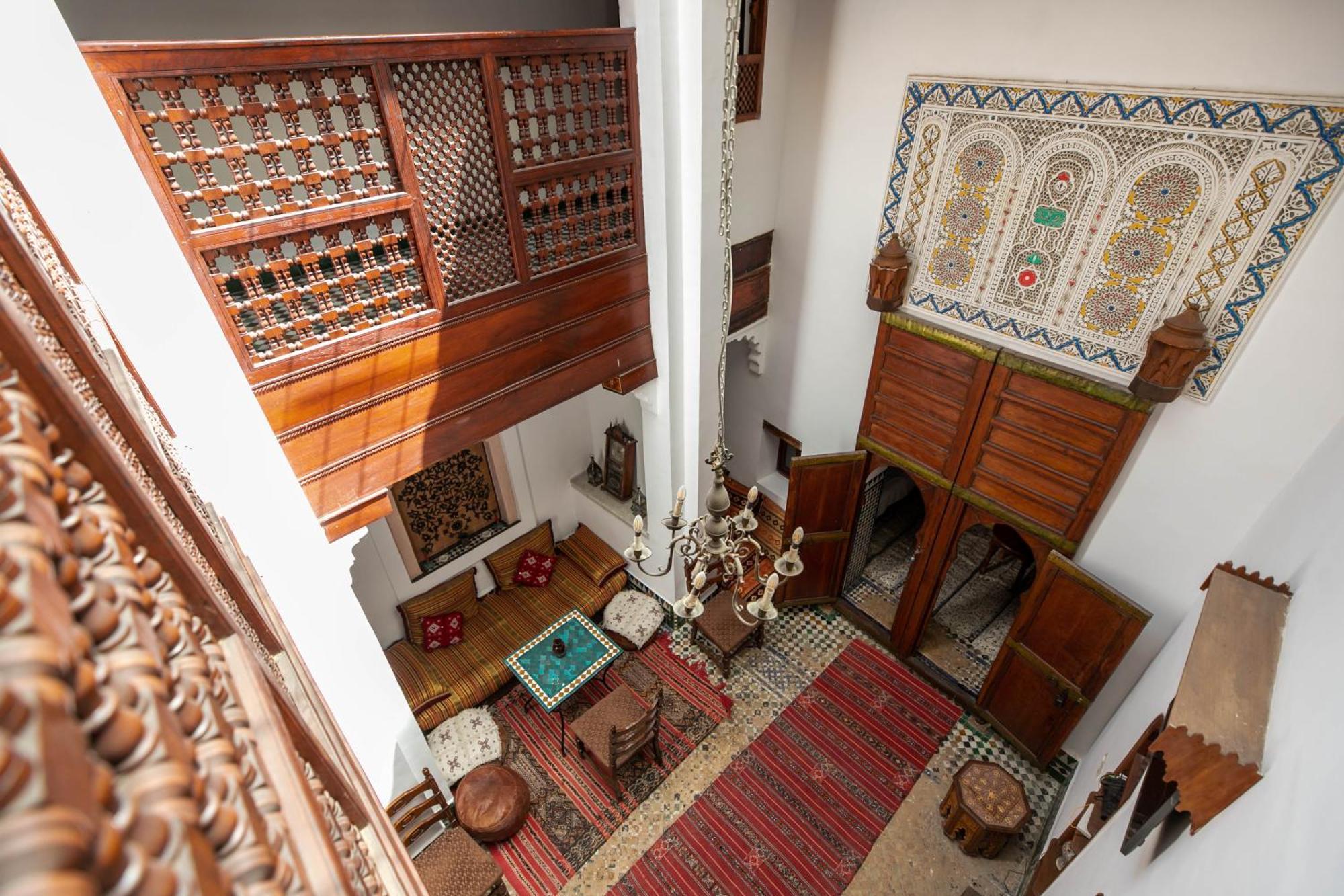Dar Authentic Fes - Familly Hosting Bed & Breakfast Exterior photo